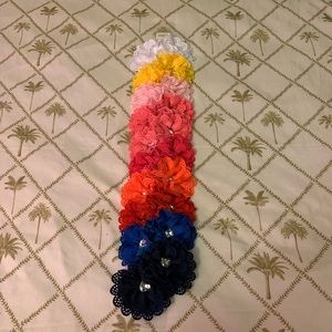 20ct flower clips with jewel in the middle